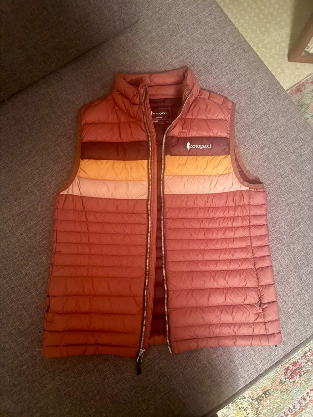 SOLD‼️Cotopaxi Women's Fuego Down Vest